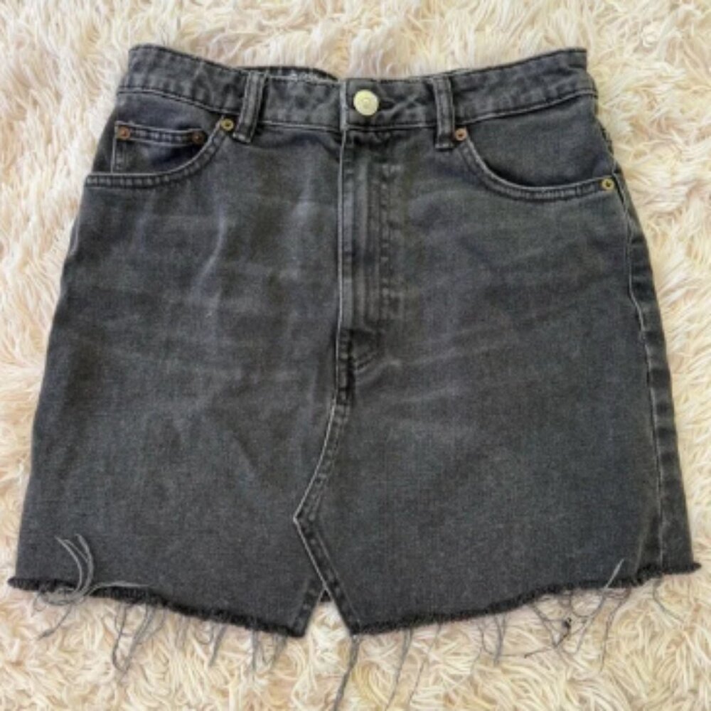 Zara denim Mimi skirt black cotton Size M pockets zip up casual